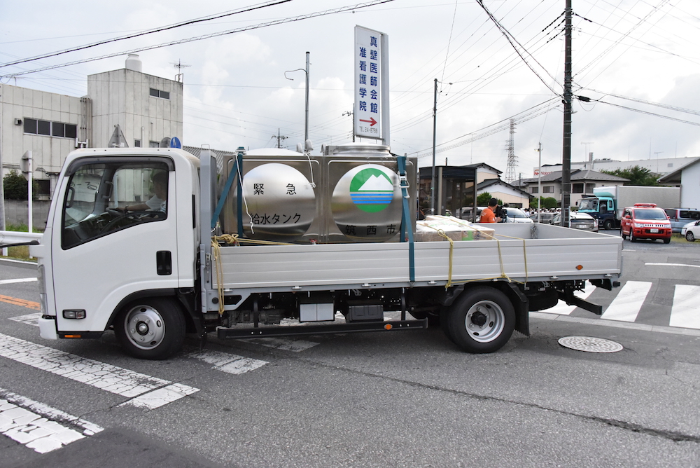 『給水車』の画像