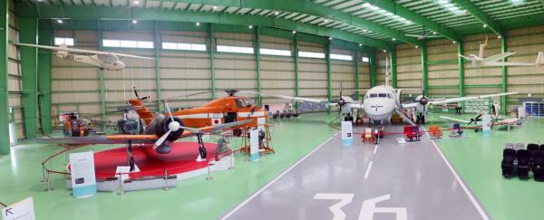 飛行機ヒロサワ